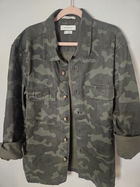Urban Outfitters Green Camo Utility Jacket